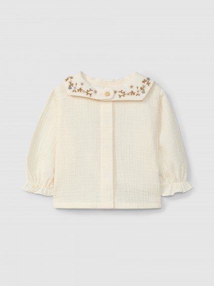 Muslin blouse with embroidered floral collar
