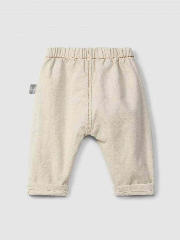 Organic style pull-up pants with pockets