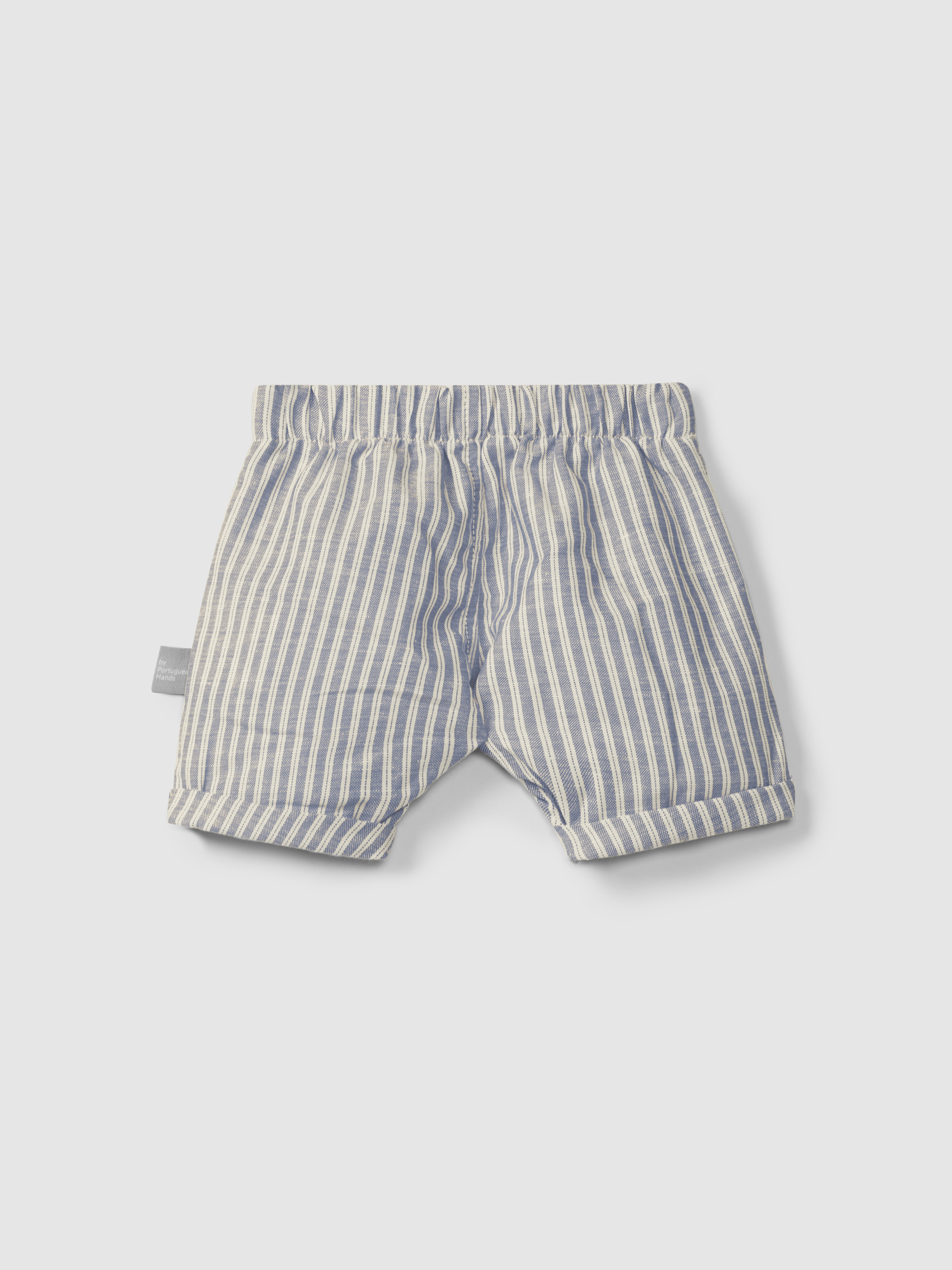 Pull-up shorts in striped fabric