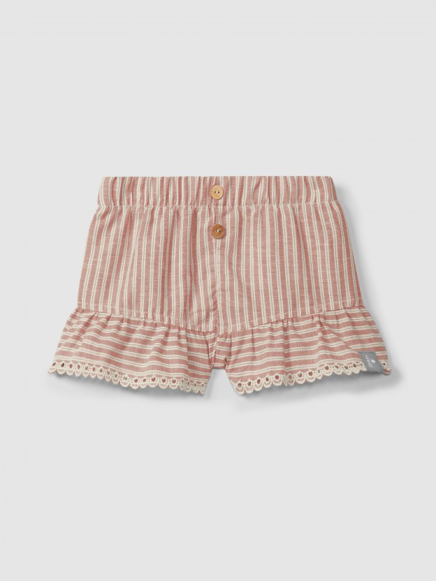 Pull-up shorts in striped fabric and English embroidery detail Pull-up shorts in striped fabric and English embroidery detail