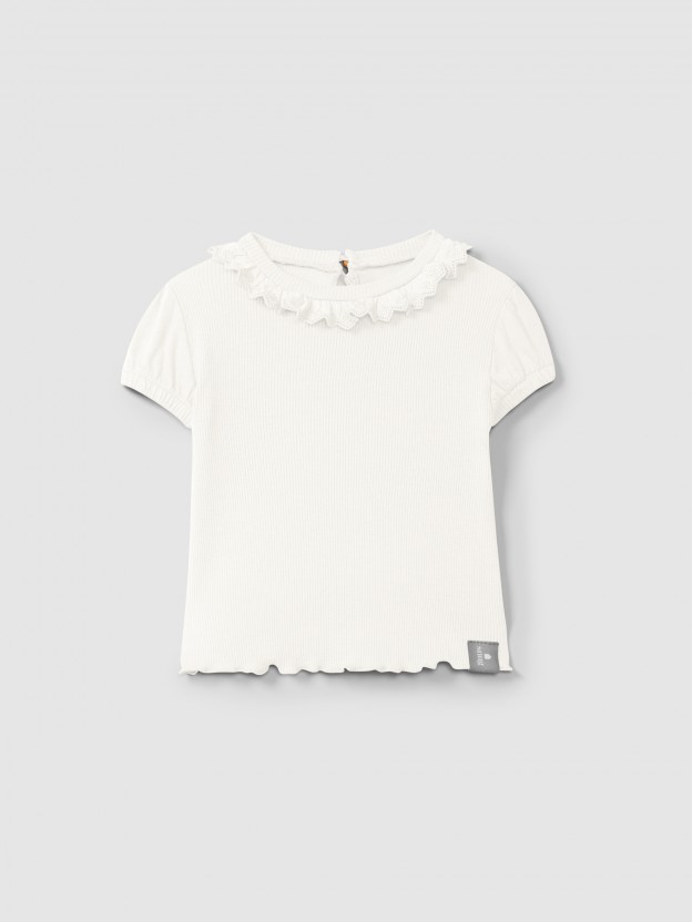 T-shirt in ribbed jersey and English embroidery collar