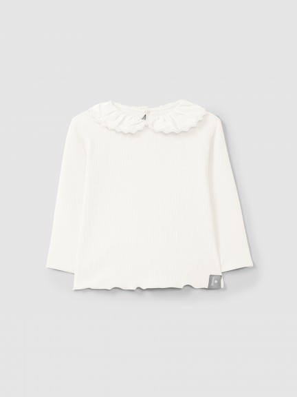 Longsleeve em malha canelada com gola de bordado ingl�s