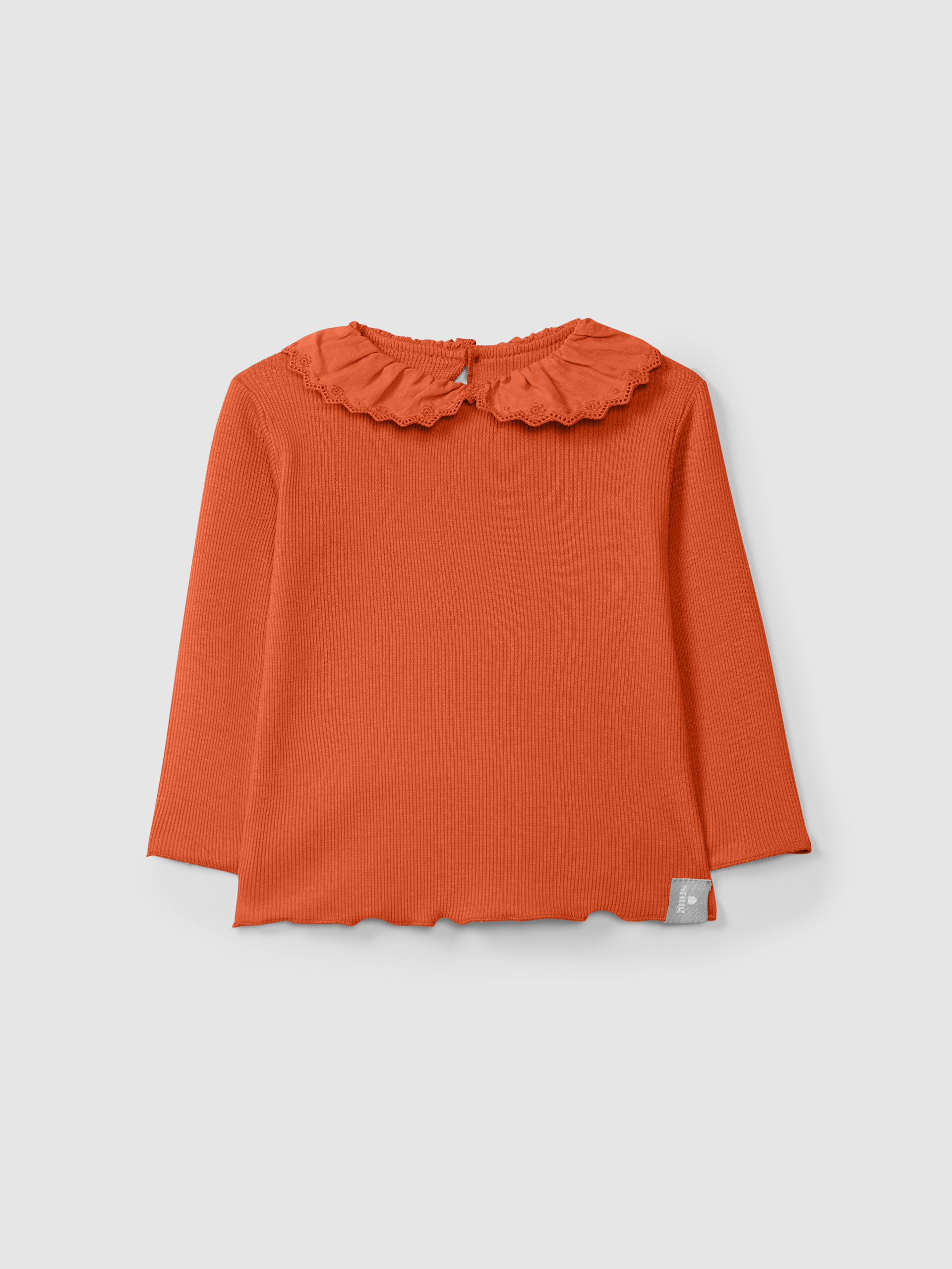 Longsleeve in ribbed jersey with English embroidery collar