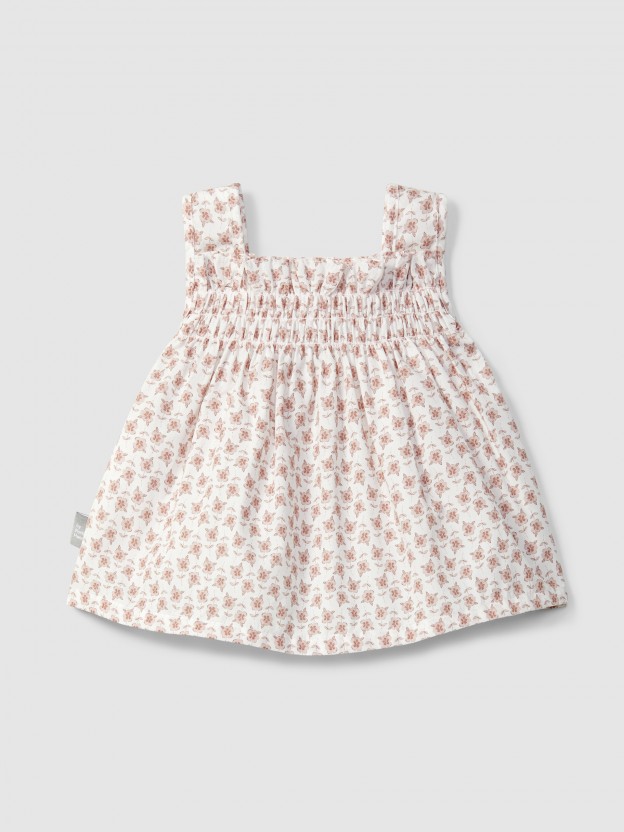 Floral blouse with rickrack detail Floral blouse with rickrack detail