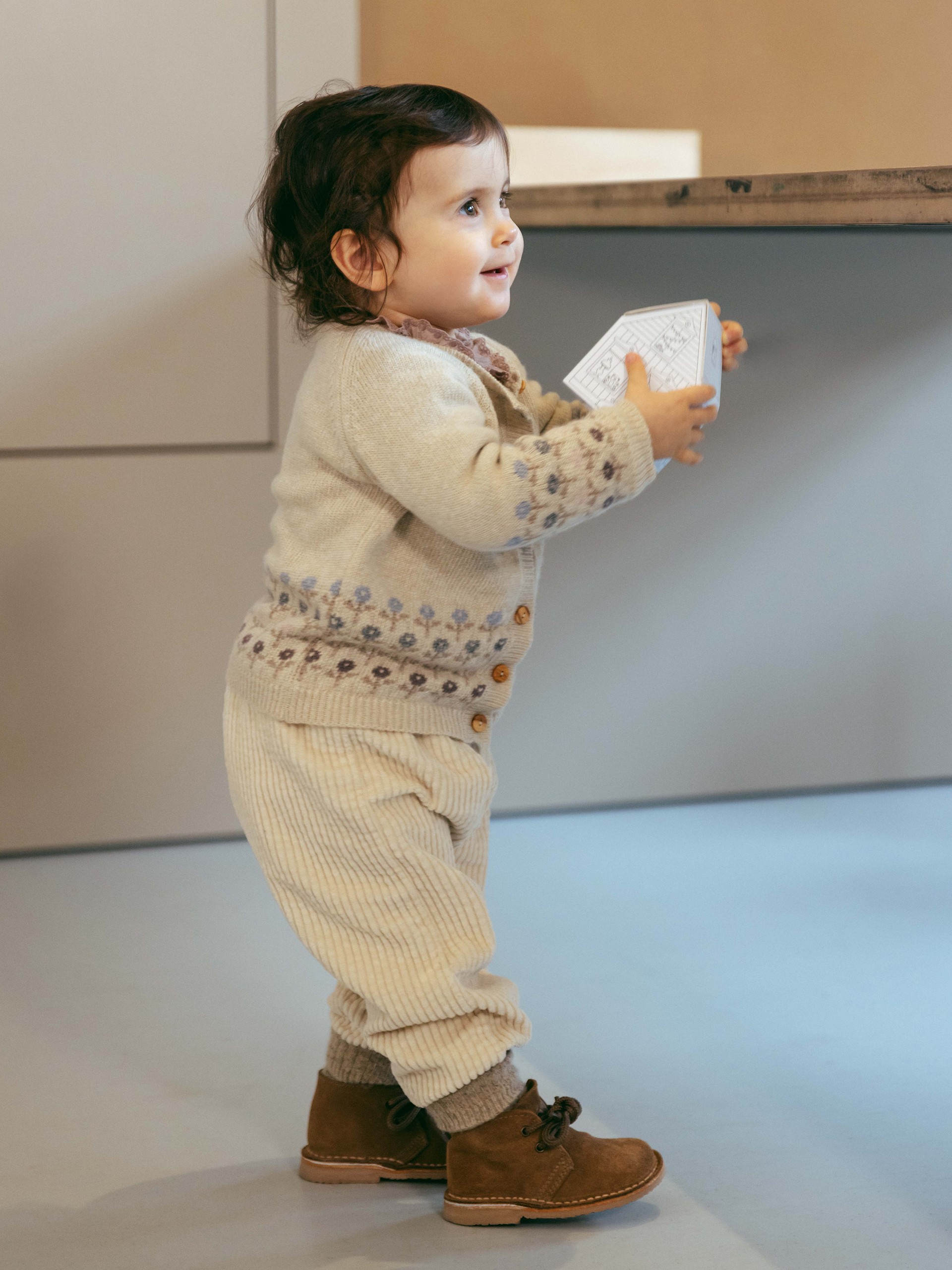 Jacquard knitted cardigan