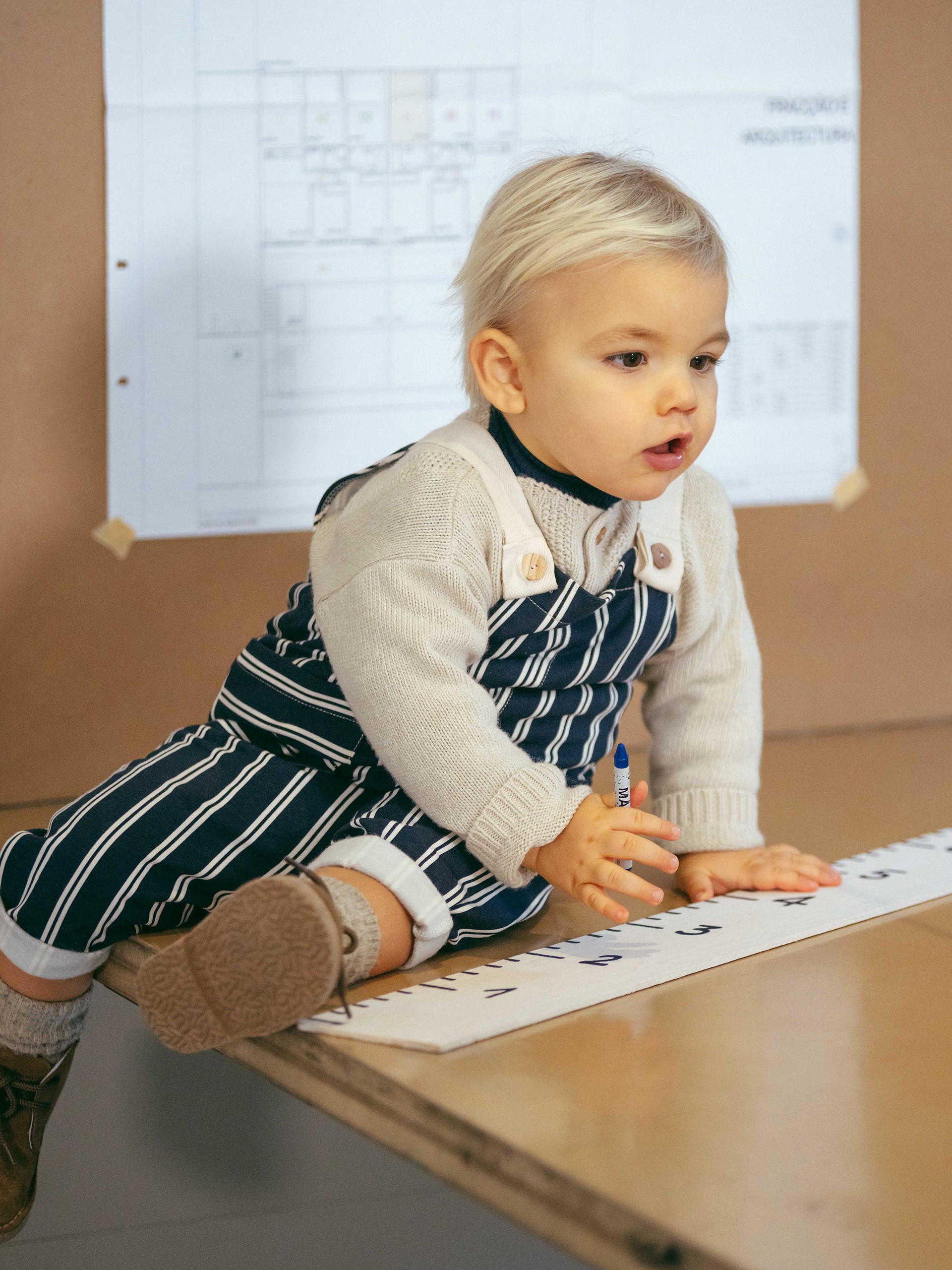 Printed dungarees with pockets