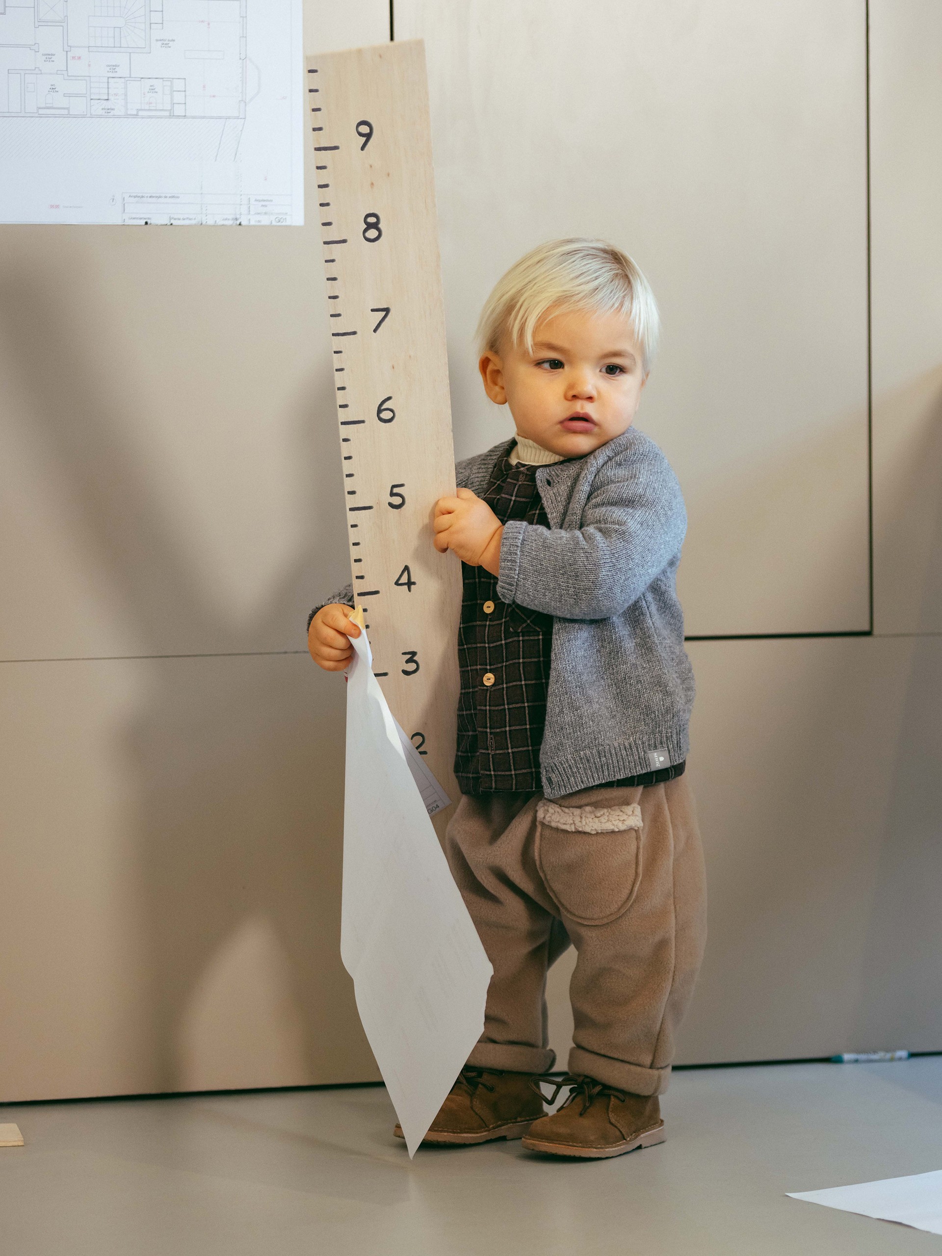 Fleece pull-up pants with pocket