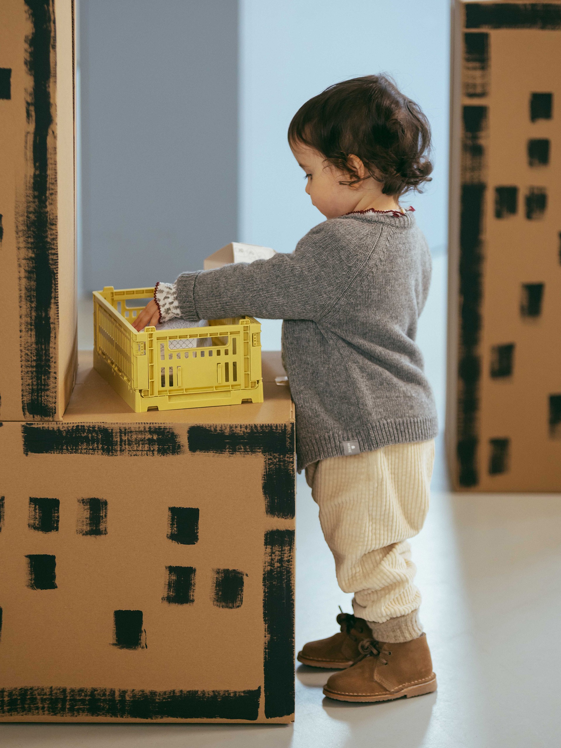 Pull-up pants in ribbed velvet and drawstring detail with pom-pom