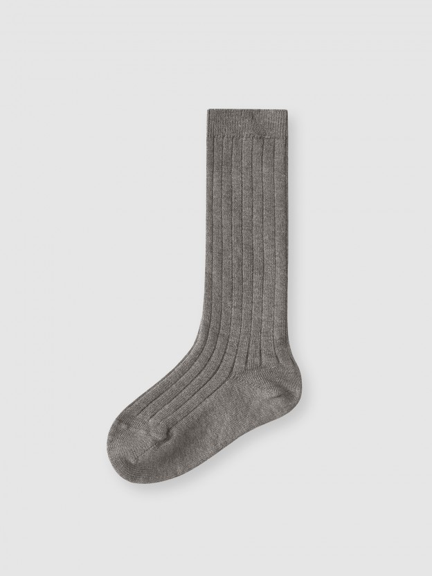 Calcetines altos bsicos canal Cndor