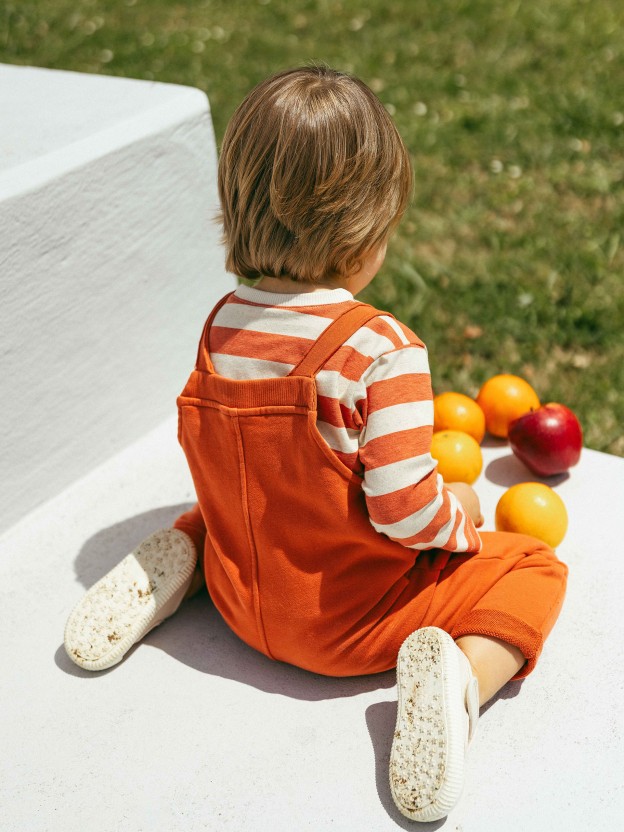 Plush dungarees with pockets