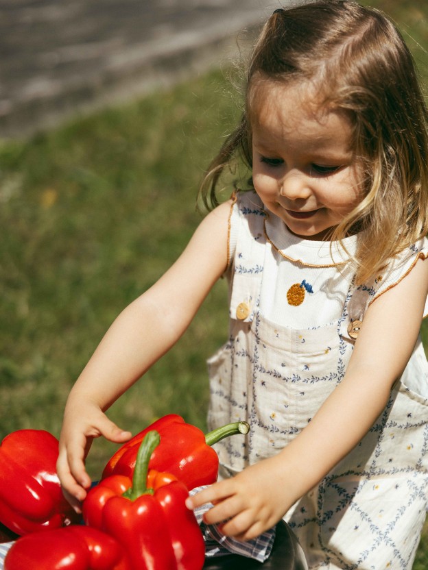 Ribbed jersey singlet with embroidery