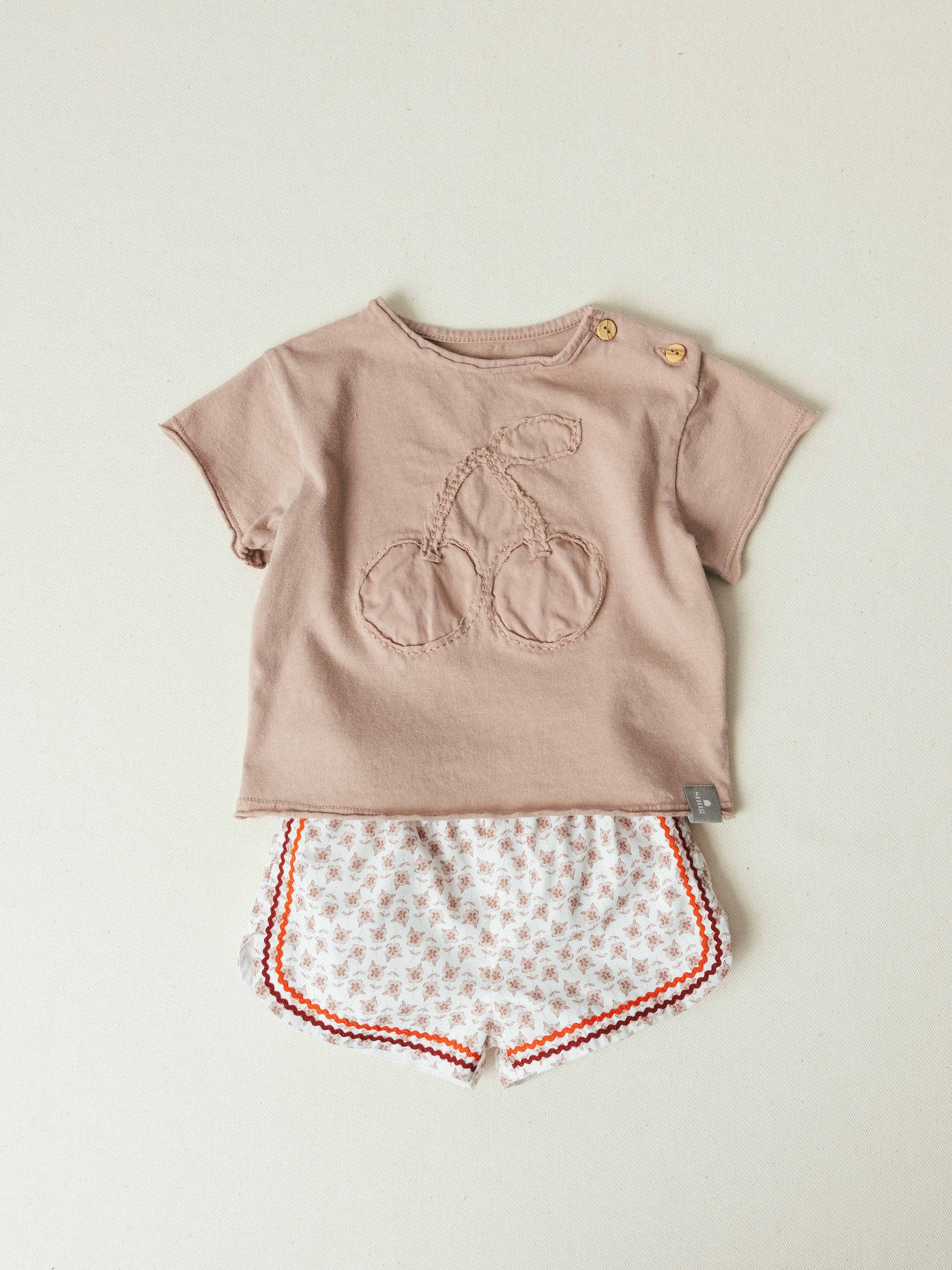 T-shirt with embroidery