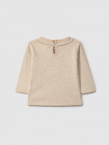 Cotton longsleeve with wool yarn embroidery Cotton longsleeve with wool yarn embroidery
