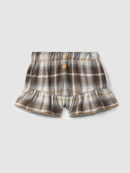 Pull-up check shorts with ruffle