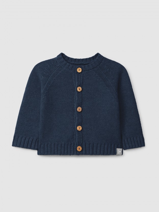 Knitted cardigan with a round neck Knitted cardigan with a round neck