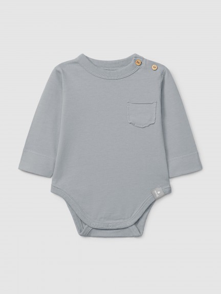 Organic cotton collarless bodysuit with pocket Organic cotton collarless bodysuit with pocket