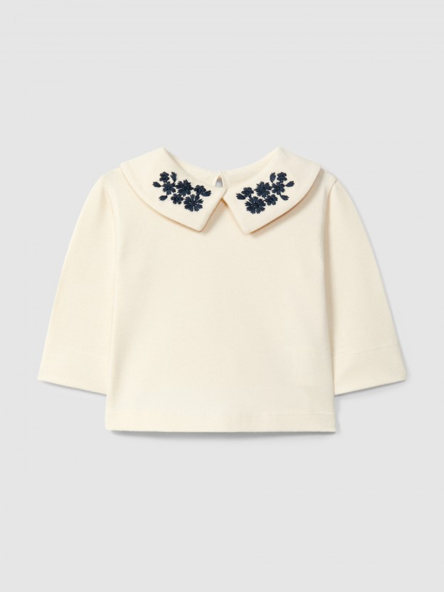 Longsleeve with collar embroidered flowers Longsleeve with collar embroidered flowers