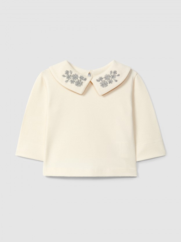 Longsleeve with collar embroidered flowers Longsleeve with collar embroidered flowers