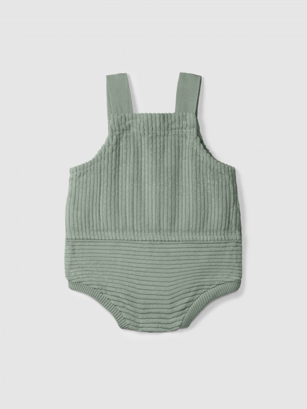 Shortie in ribbed velvet Shortie in ribbed velvet