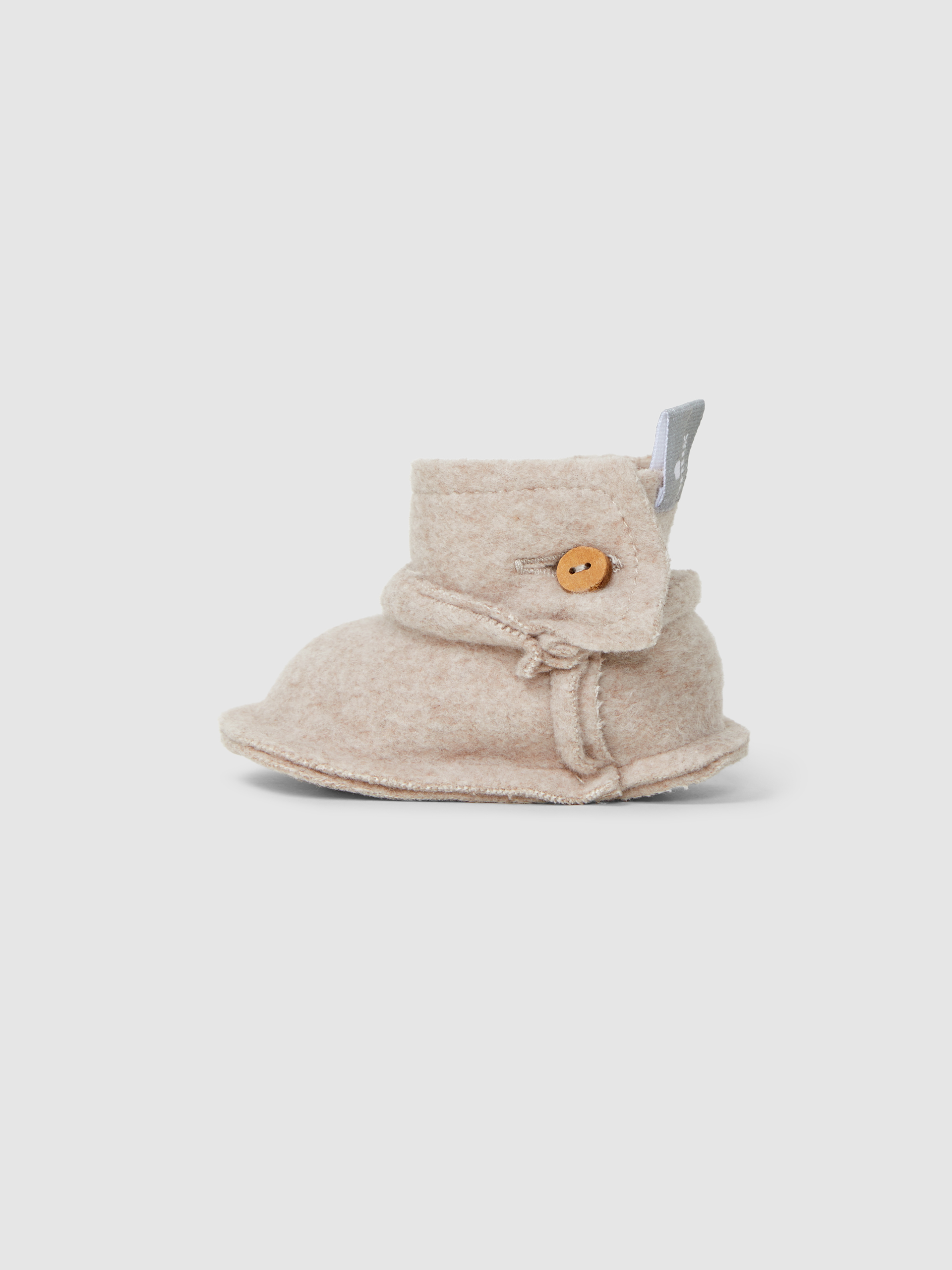 Organic cotton fleece booties with button